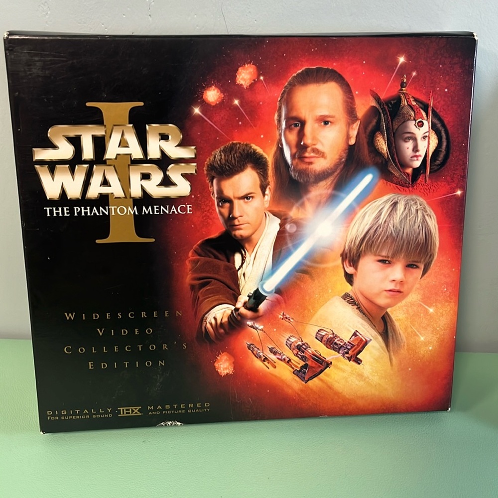 Collector’s Edition Star Wars Episode 1 The Phantom Menace VHS Video Box Set